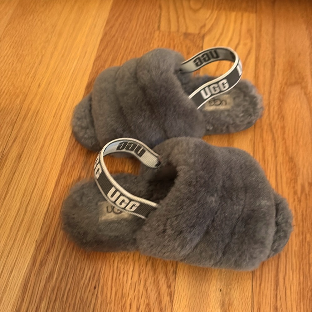 Toddler UGG Kids Gray Fluff Yeah Slides Like New